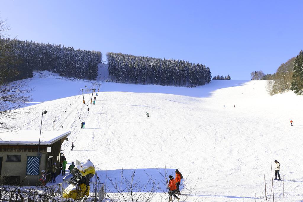 Hotel Die Welt Schmallenberg Exteriör bild